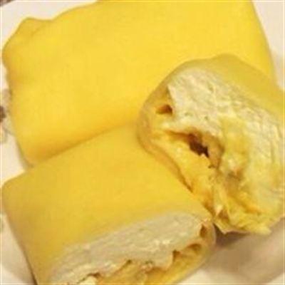 Bánh Cuộn Sầu Riêng Kem Tươi