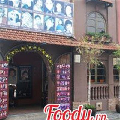 Phòng Trà Văn Nghệ