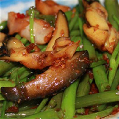 Quán Ốc 999 – Nguyễn Văn Quá
