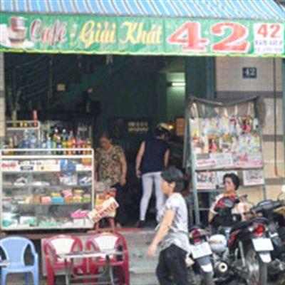 42 Cafe – Vạn Kiếp