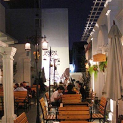 Boulevard Cafe – Phan Xích Long
