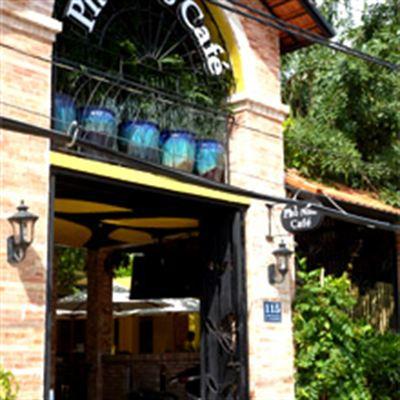 Phố Nhỏ Cafe