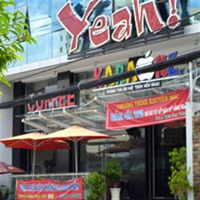 Yeah! Cafe Karaoke