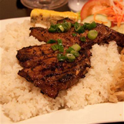 Quán Cơm Chú Tư – Lạc Long Quân