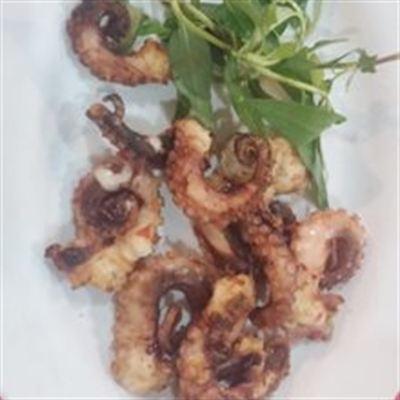 Ốc Minh Hương – Tống Văn Trân