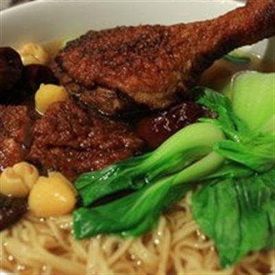 Mì Vịt Tiềm 93 – Âu Cơ