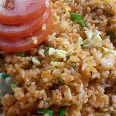 Quán Ăn Chín Lẩu Con