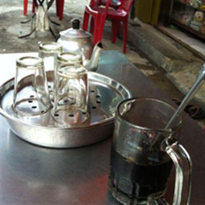 Nga Cafe – Bùi Quang Là