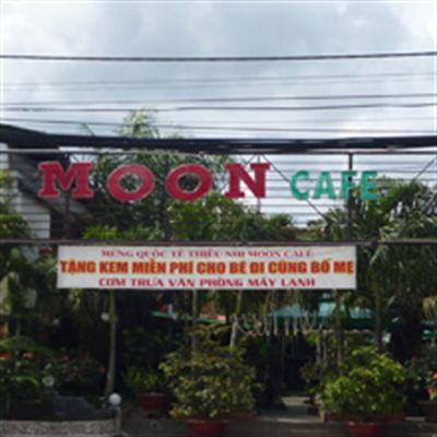 Moon Cafe – Phan Văn Hớn