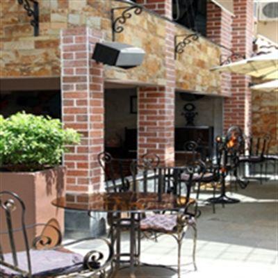 Q Cafe –  Quận 11