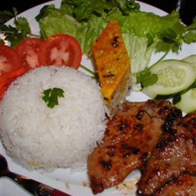 Quán Cơm Tấm – 3 Tháng 2