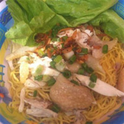 Hủ Tíu Mì Gà Ta – Nguyễn Kim