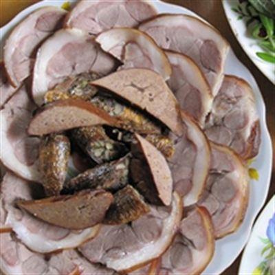 Đức Trung – Thịt Cầy