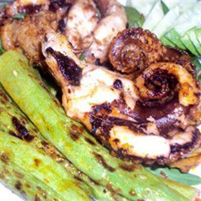 Bạch Tuộc Nướng – Lê Văn Việt