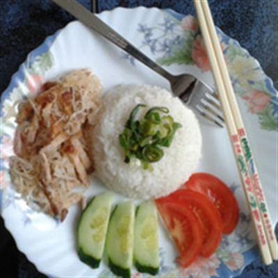 Quán Cơm Cô Út