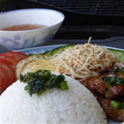 Quán Cơm Phượng