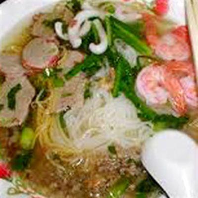Hoàng Lệ Khương – Bùi Minh Trực