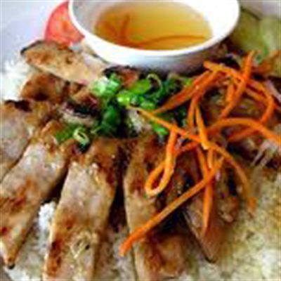 Cơm tấm bình dân – Đường số 23