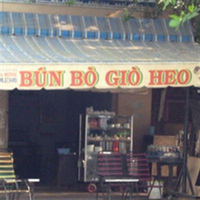Bún Bò – Tạ Quang Bửu