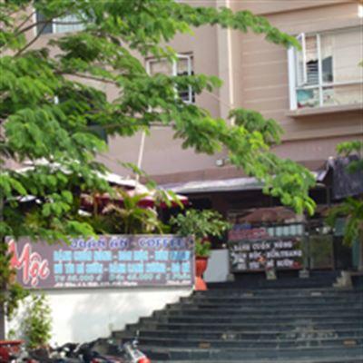 Mea Dow Cafe