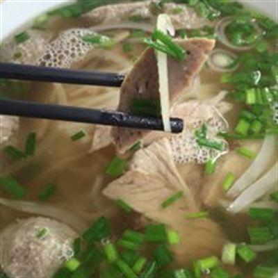 Phở Ông Hùng – Nguyễn Đức Cảnh