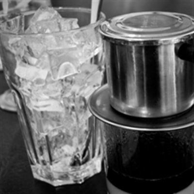 Góc Phố Cafe – Văn Thân