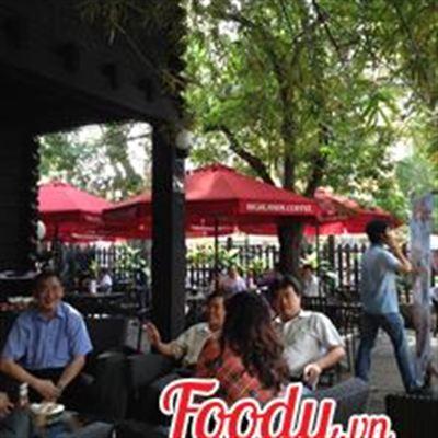 Highlands Coffee – Mạc Đĩnh Chi