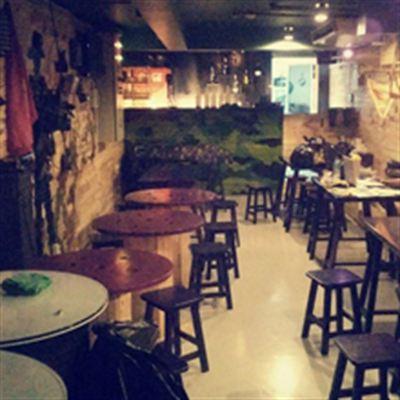 Tunnel Pub