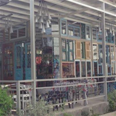 Kujuz 3son Cafe – Cafe Tự Phục Vụ – Tôn Đức Thắng