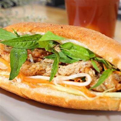 Bà Nga – Bánh Mì Đà Nẵng