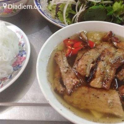 Bà Quế – Bún Chả & Bún Giò Bò