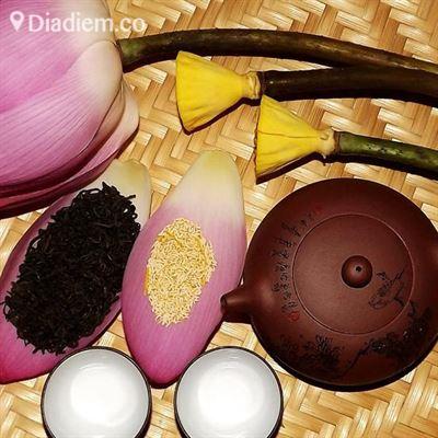 Bạch Hạc Trà – Tô Hiệu
