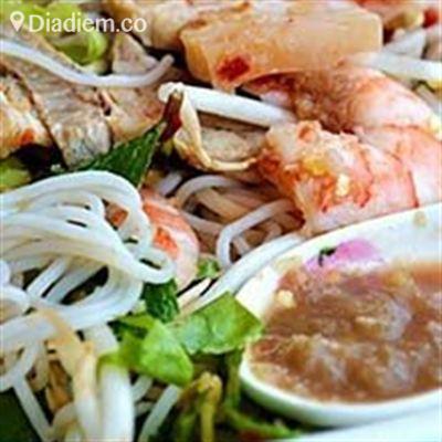 Bánh Canh – Bún Mắm – Bánh Bèo