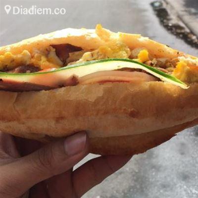 Bánh Mì Bích – Chợ Thủ Dầu Một
