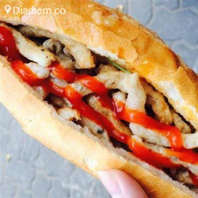 Bánh Mì Chả Cá Nóng – Đường 3 Tháng 2