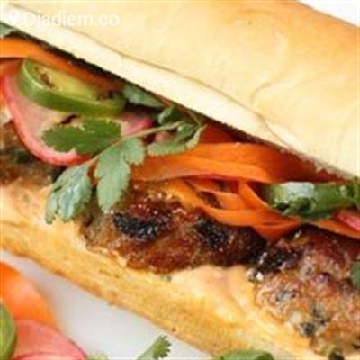 Bánh Mì Heo Quay – 747 Trần Cao Vân