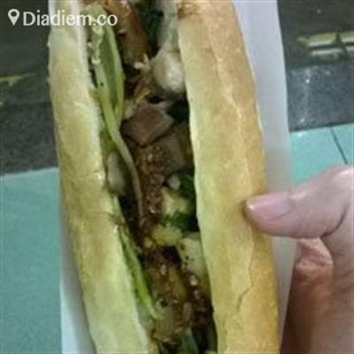 Bánh Mì Kebab – Heo Quay