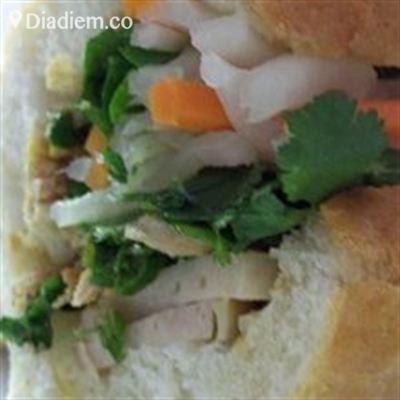 Bánh Mì & Nước Mía Siêu Sạch