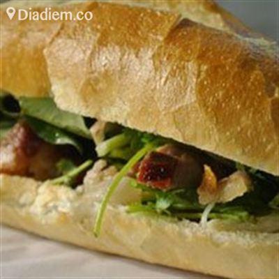 Bánh Mì Quỳnh Anh