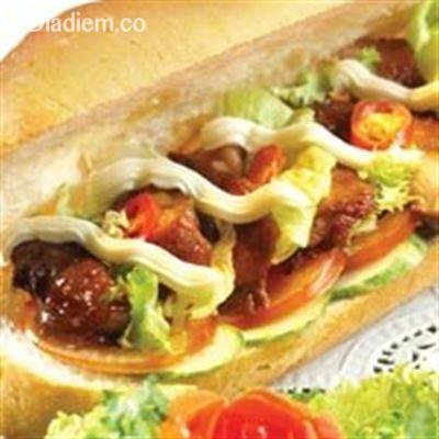 Bánh Mì Thịt Quay – Trần Kế Xương