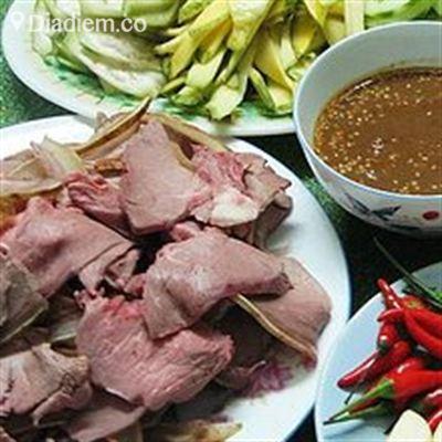 Bê Thui Cây Xanh