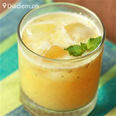 Bờm Cafe – Dương Quảng Hàm