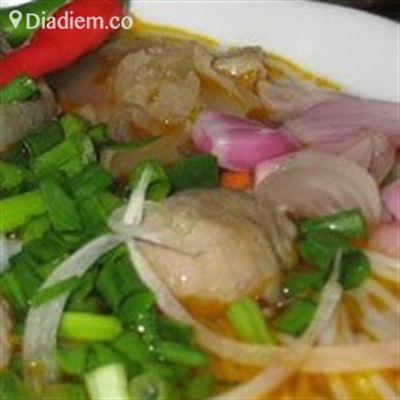 Bún Bò Hiền Quý