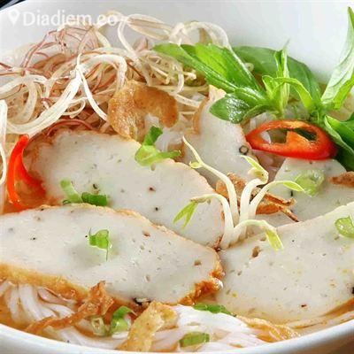 Bún Cá, Bánh Đa Cua – Mễ Trì Thượng