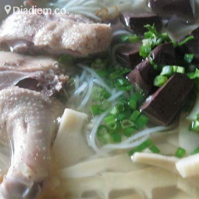 Bún, Miến, Vịt Nướng – Lê Quang Đạo