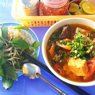 Bún Riêu & Bún Xào – Nguyễn Hiền