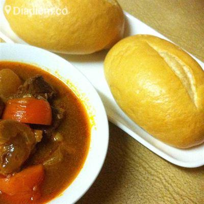 Cafe Bánh Mì – Nguyễn Trãi