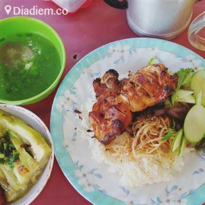Căn Tin Khoa Sư Phạm