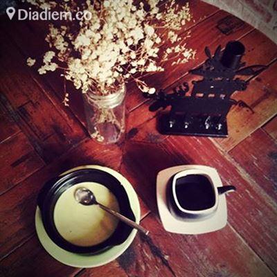 Canopee – Cafe & Bar