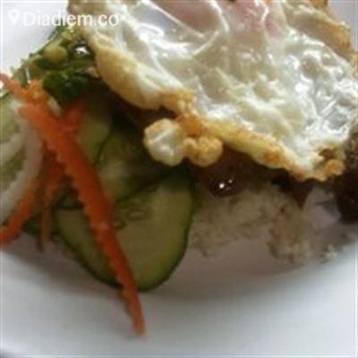 Chị Bé – Quán Cơm Gia Đình